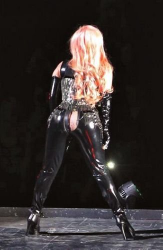 太阳成tyc7111cc-中秋假期全国旅游收入达435亿 80、90后已经成为旅游消费新主体(图3) 太阳成tyc7111cc