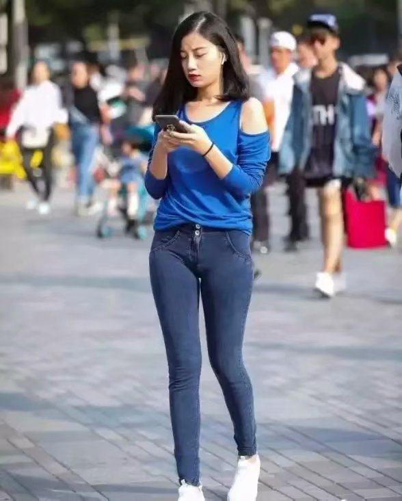 碧桂园客户部领班职务说明书:太阳成tyc7111cc官网(图1) 太阳成tyc7111cc官网